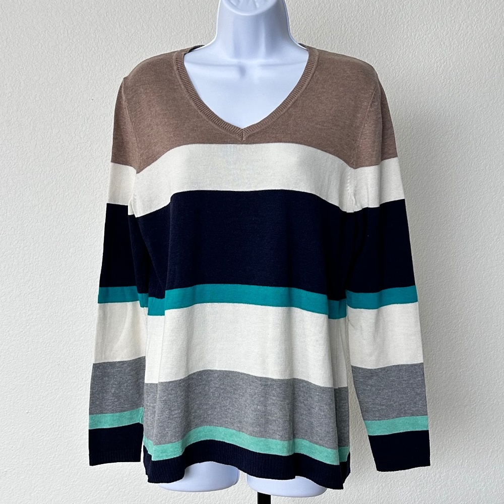 NWT Croft Barrow tan aqua ivory striped long-sleeved v-neck womens sweater sz M